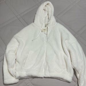Aeropostale women Sherpa jacket. Size large.